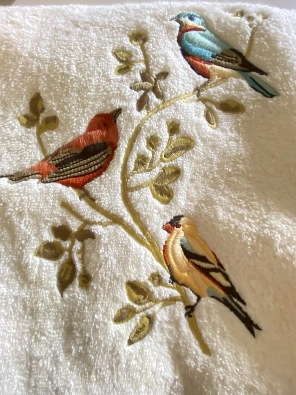 Avanti Gilded Birds Embroidered Towels Set Cotton Bath Hand Towels & Washcloth - Picture 9 of 9